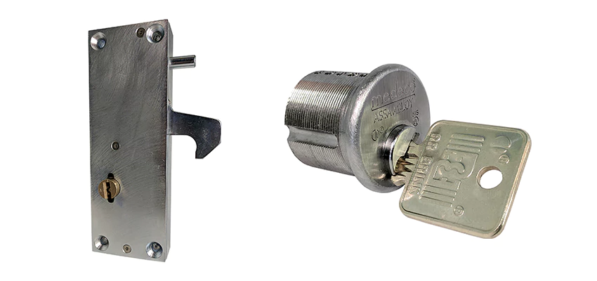 RR Fence Gates Brink Locks Repair in Sun Village, California