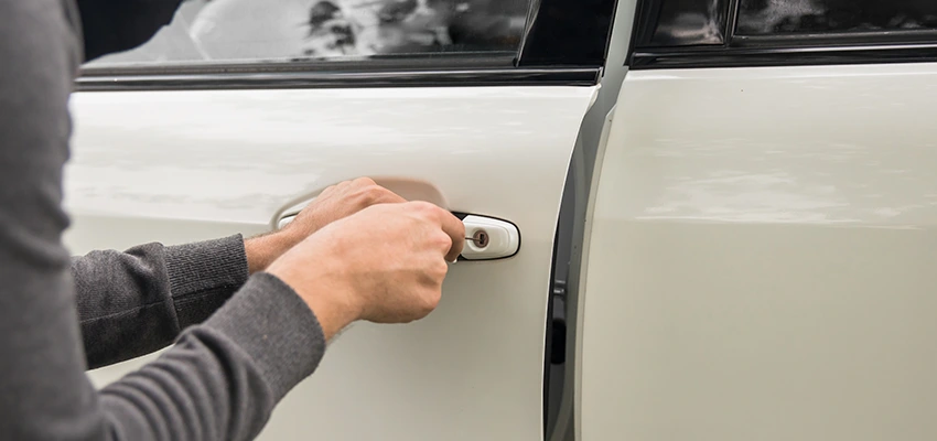 Unlock Car Door Service in Sun Village, CA
